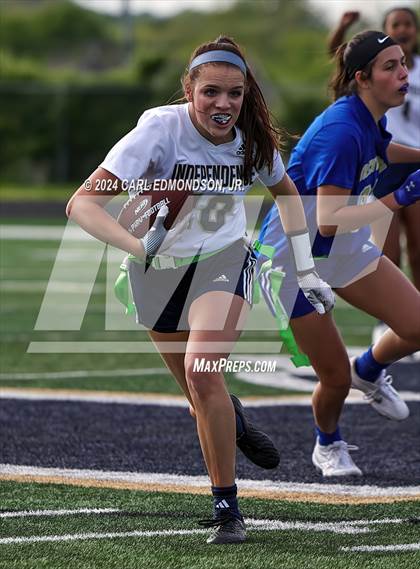 Thumbnail 1 in Brentwood vs Independence photogallery.