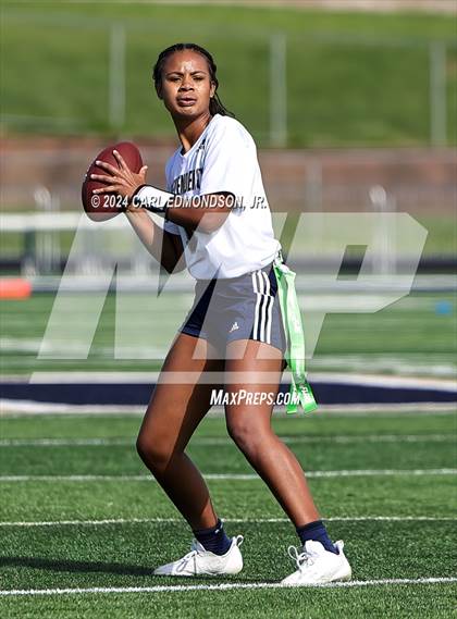 Thumbnail 1 in Brentwood vs Independence photogallery.