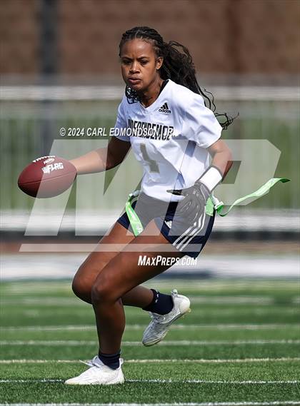 Thumbnail 1 in Brentwood vs Independence photogallery.