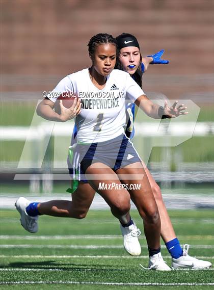 Thumbnail 2 in Brentwood vs Independence photogallery.