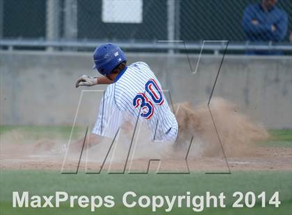 Thumbnail 3 in Manogue @ Reno photogallery.