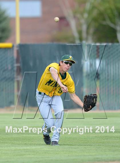 Thumbnail 1 in Manogue @ Reno photogallery.