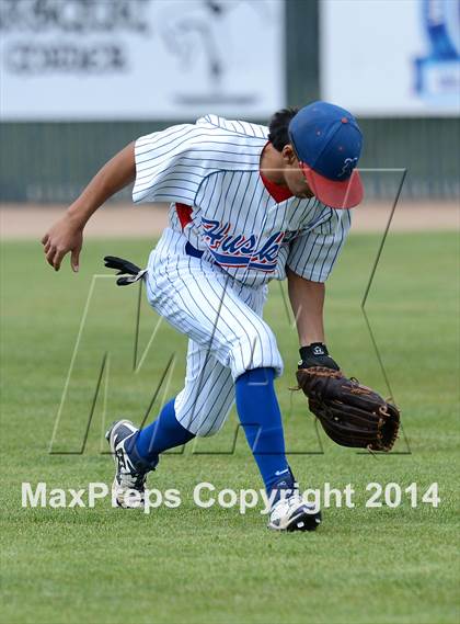 Thumbnail 3 in Manogue @ Reno photogallery.