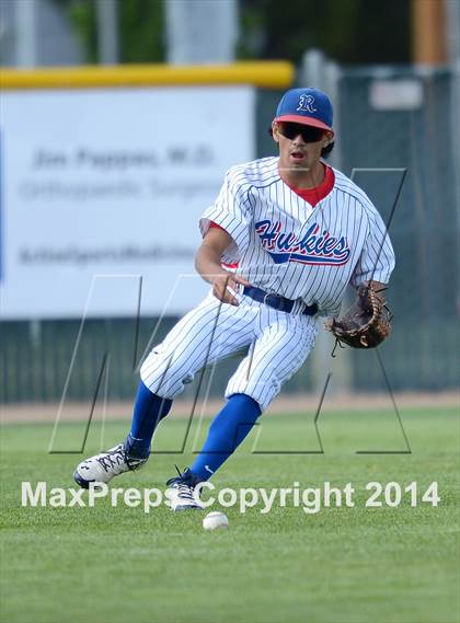 Thumbnail 1 in Manogue @ Reno photogallery.