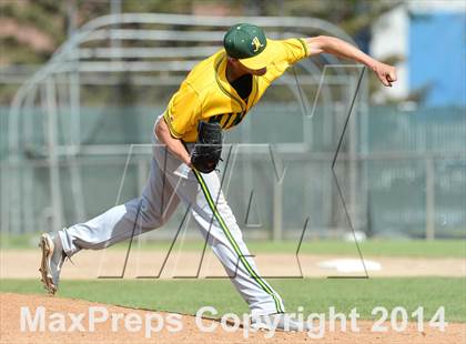 Thumbnail 1 in Manogue @ Reno photogallery.