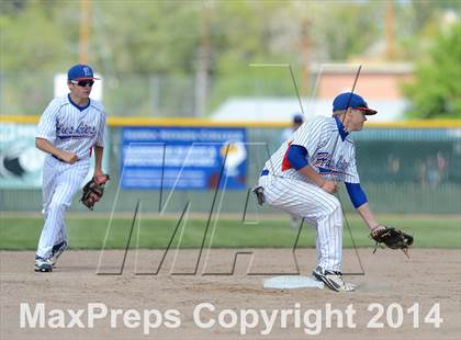 Thumbnail 2 in Manogue @ Reno photogallery.