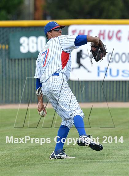 Thumbnail 1 in Manogue @ Reno photogallery.