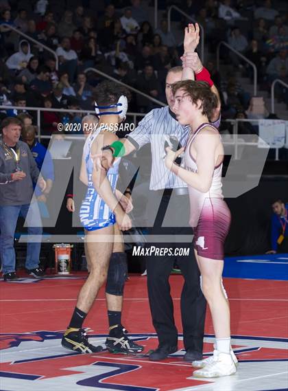 Thumbnail 2 in NYSPHSAA Wrestling Championships - Wrestlebacks photogallery.