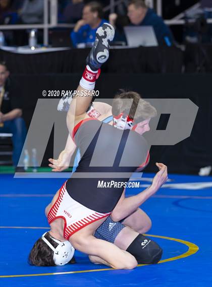 Thumbnail 2 in NYSPHSAA Wrestling Championships - Wrestlebacks photogallery.