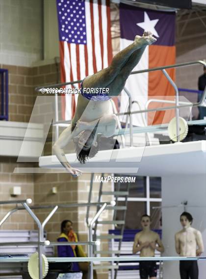 Thumbnail 1 in UIL 2023 Region VII Class 6-A Championship photogallery.