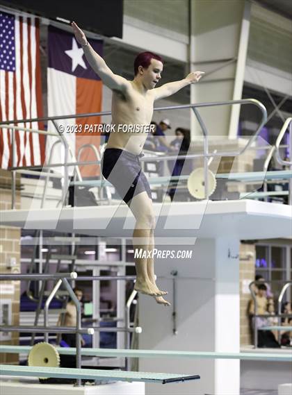 Thumbnail 1 in UIL 2023 Region VII Class 6-A Championship photogallery.