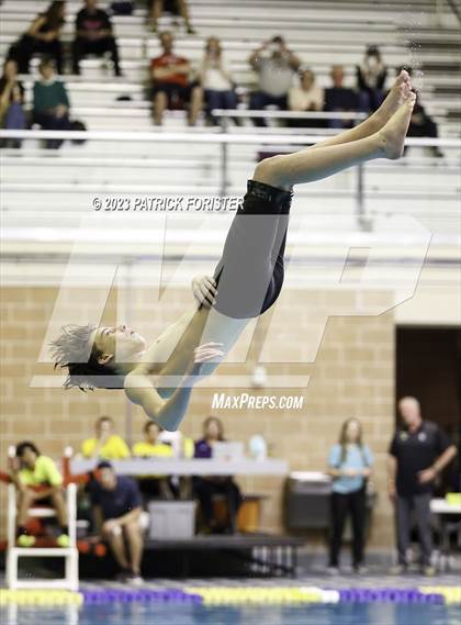 Thumbnail 2 in UIL 2023 Region VII Class 6-A Championship photogallery.