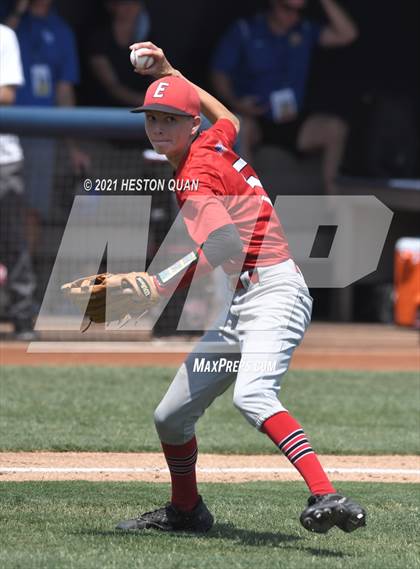 Thumbnail 2 in Elsinore vs. La Habra (CIF-SS D4 Final) photogallery.