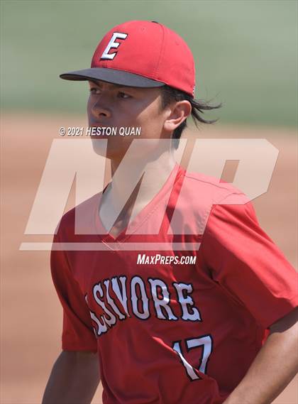 Thumbnail 3 in Elsinore vs. La Habra (CIF-SS D4 Final) photogallery.