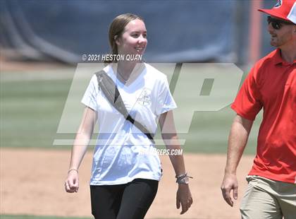 Thumbnail 1 in Elsinore vs. La Habra (CIF-SS D4 Final) photogallery.