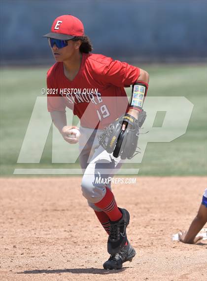 Thumbnail 2 in Elsinore vs. La Habra (CIF-SS D4 Final) photogallery.