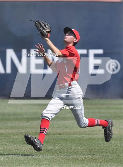 Thumbnail 2 in Elsinore vs. La Habra (CIF-SS D4 Final) photogallery.