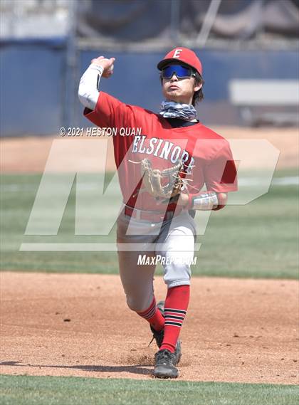 Thumbnail 1 in Elsinore vs. La Habra (CIF-SS D4 Final) photogallery.