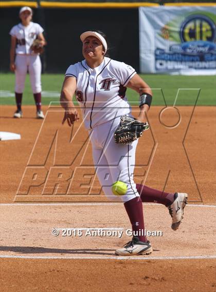 Thumbnail 1 in Torrance vs. North Torrance (CIF SS Div 4 Final) photogallery.