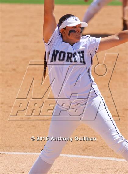 Thumbnail 2 in Torrance vs. North Torrance (CIF SS Div 4 Final) photogallery.