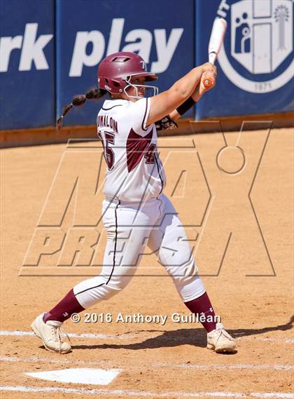 Thumbnail 1 in Torrance vs. North Torrance (CIF SS Div 4 Final) photogallery.