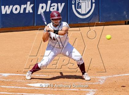 Thumbnail 1 in Torrance vs. North Torrance (CIF SS Div 4 Final) photogallery.