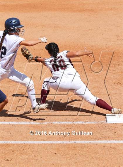 Thumbnail 2 in Torrance vs. North Torrance (CIF SS Div 4 Final) photogallery.