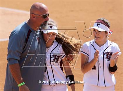 Thumbnail 2 in Torrance vs. North Torrance (CIF SS Div 4 Final) photogallery.