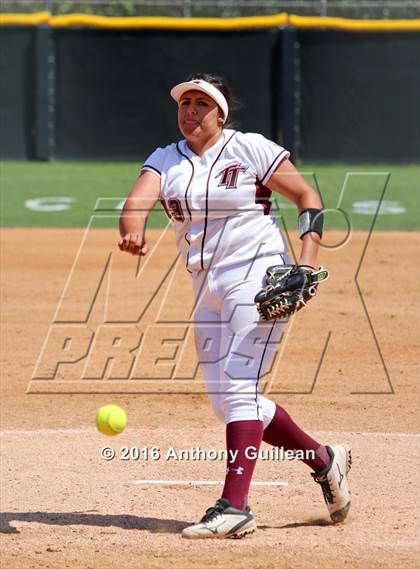 Thumbnail 3 in Torrance vs. North Torrance (CIF SS Div 4 Final) photogallery.