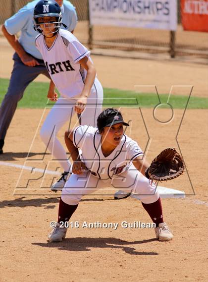 Thumbnail 2 in Torrance vs. North Torrance (CIF SS Div 4 Final) photogallery.