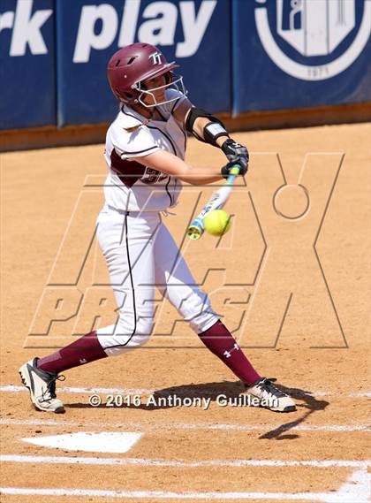 Thumbnail 2 in Torrance vs. North Torrance (CIF SS Div 4 Final) photogallery.