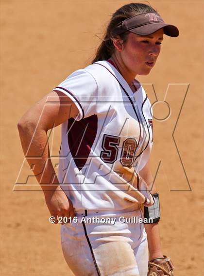Thumbnail 1 in Torrance vs. North Torrance (CIF SS Div 4 Final) photogallery.