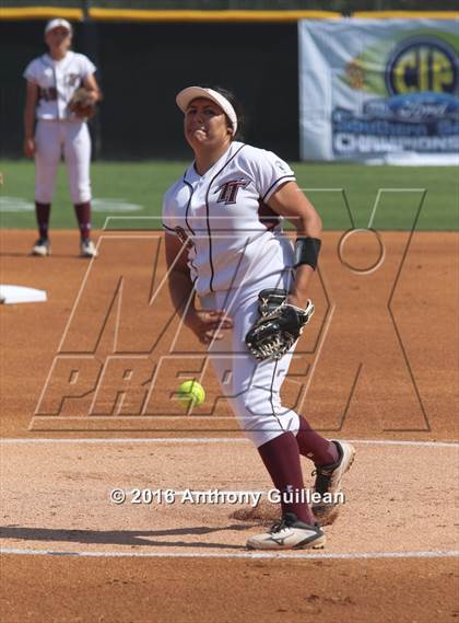 Thumbnail 3 in Torrance vs. North Torrance (CIF SS Div 4 Final) photogallery.