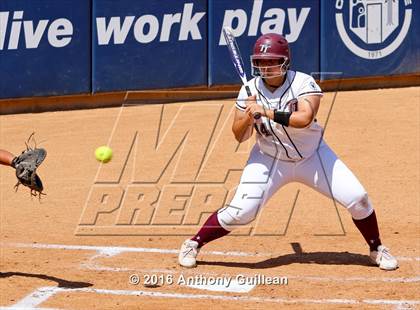 Thumbnail 2 in Torrance vs. North Torrance (CIF SS Div 4 Final) photogallery.