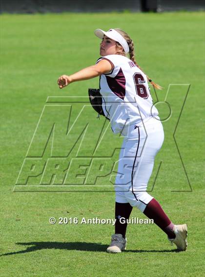 Thumbnail 2 in Torrance vs. North Torrance (CIF SS Div 4 Final) photogallery.