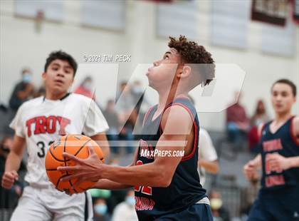 Thumbnail 1 in Yorba Linda @ Troy photogallery.