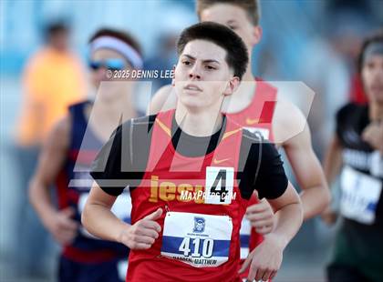 Thumbnail 1 in Halden Invitational - 800 Meter photogallery.