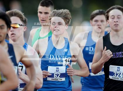 Thumbnail 1 in Halden Invitational - 800 Meter photogallery.