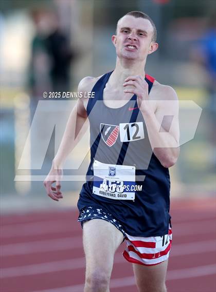 Thumbnail 2 in Halden Invitational - 800 Meter photogallery.
