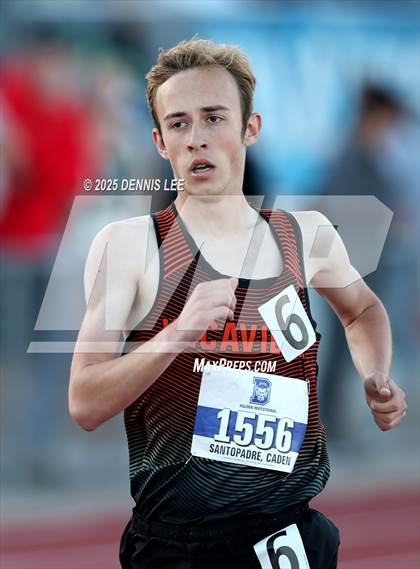 Thumbnail 1 in Halden Invitational - 800 Meter photogallery.
