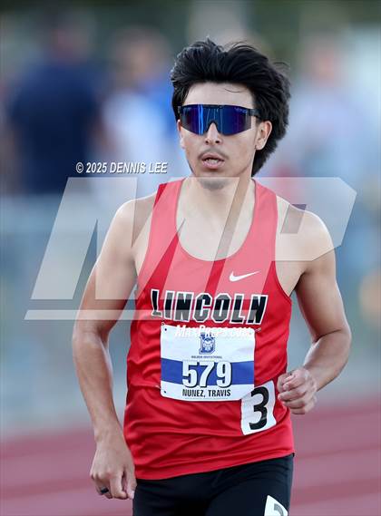 Thumbnail 1 in Halden Invitational - 800 Meter photogallery.