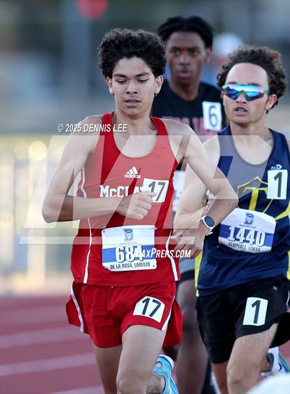 Thumbnail 3 in Halden Invitational - 800 Meter photogallery.