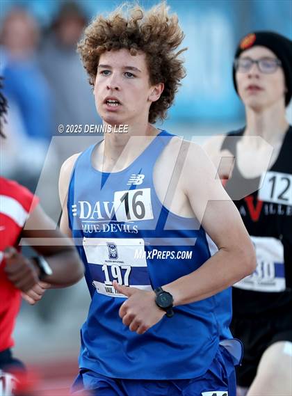Thumbnail 1 in Halden Invitational - 800 Meter photogallery.