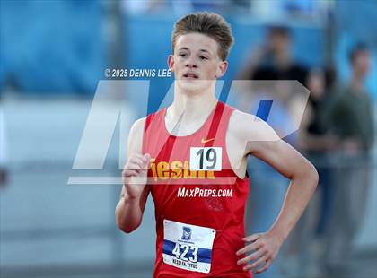 Thumbnail 1 in Halden Invitational - 800 Meter photogallery.