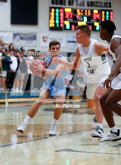 Thumbnail 2 in Granger vs. Copper Hills(UHSAA 6A 1st Round Playoff) photogallery.