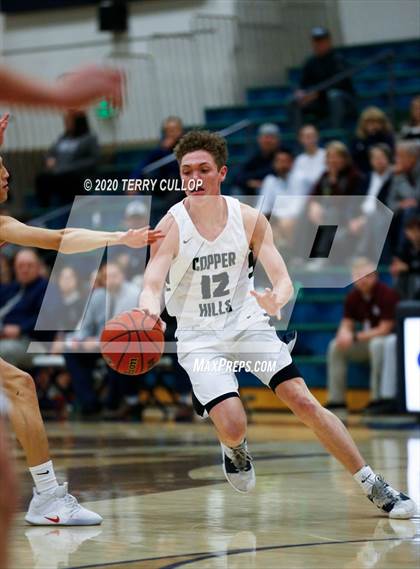 Thumbnail 1 in Granger vs. Copper Hills(UHSAA 6A 1st Round Playoff) photogallery.