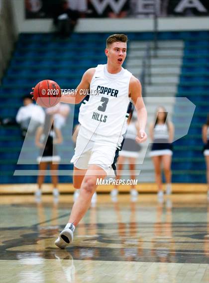 Thumbnail 2 in Granger vs. Copper Hills(UHSAA 6A 1st Round Playoff) photogallery.