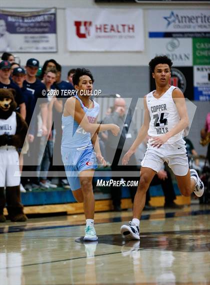 Thumbnail 1 in Granger vs. Copper Hills(UHSAA 6A 1st Round Playoff) photogallery.