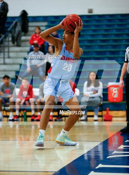 Thumbnail 3 in Granger vs. Copper Hills(UHSAA 6A 1st Round Playoff) photogallery.