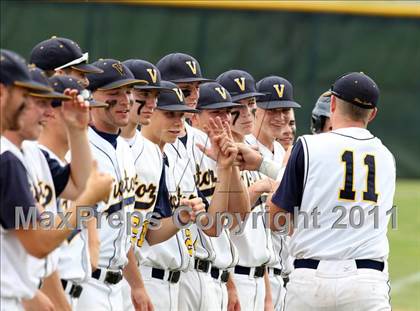 Thumbnail 1 in Victor vs. Shaker (NYSPHSAA Class AA Final) photogallery.